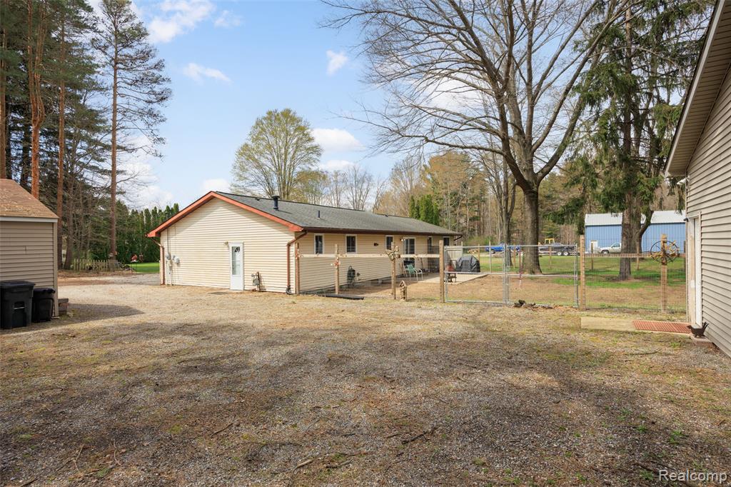 8639 Stone Road
