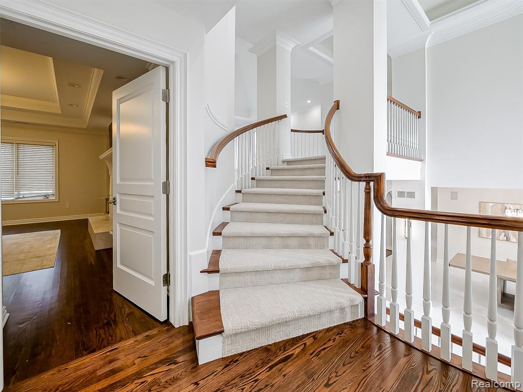 3586 Walnut Brook Drive