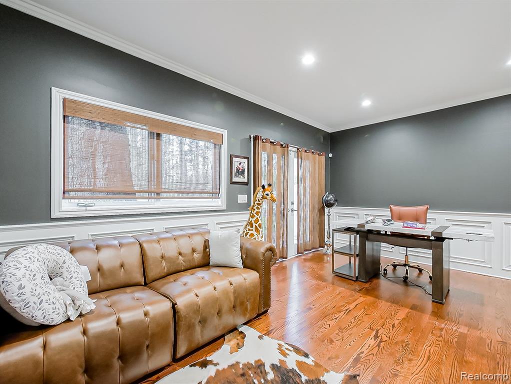 3586 Walnut Brook Drive