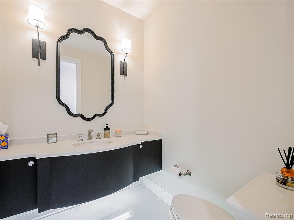 3586 Walnut Brook Drive