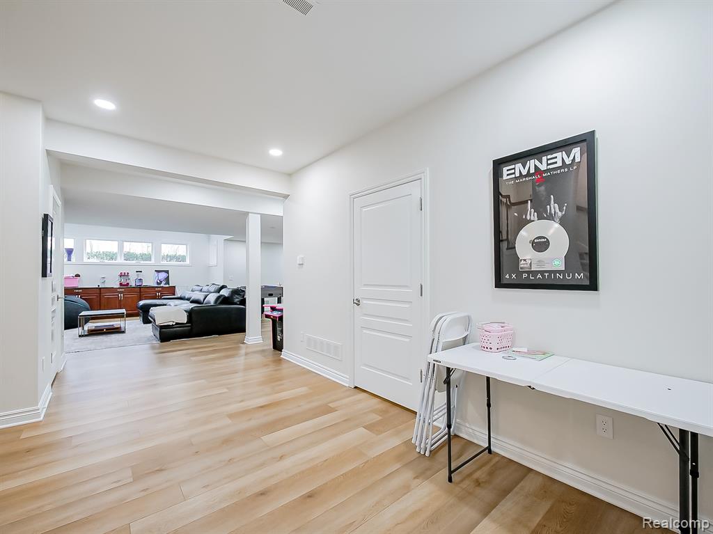 3586 Walnut Brook Drive