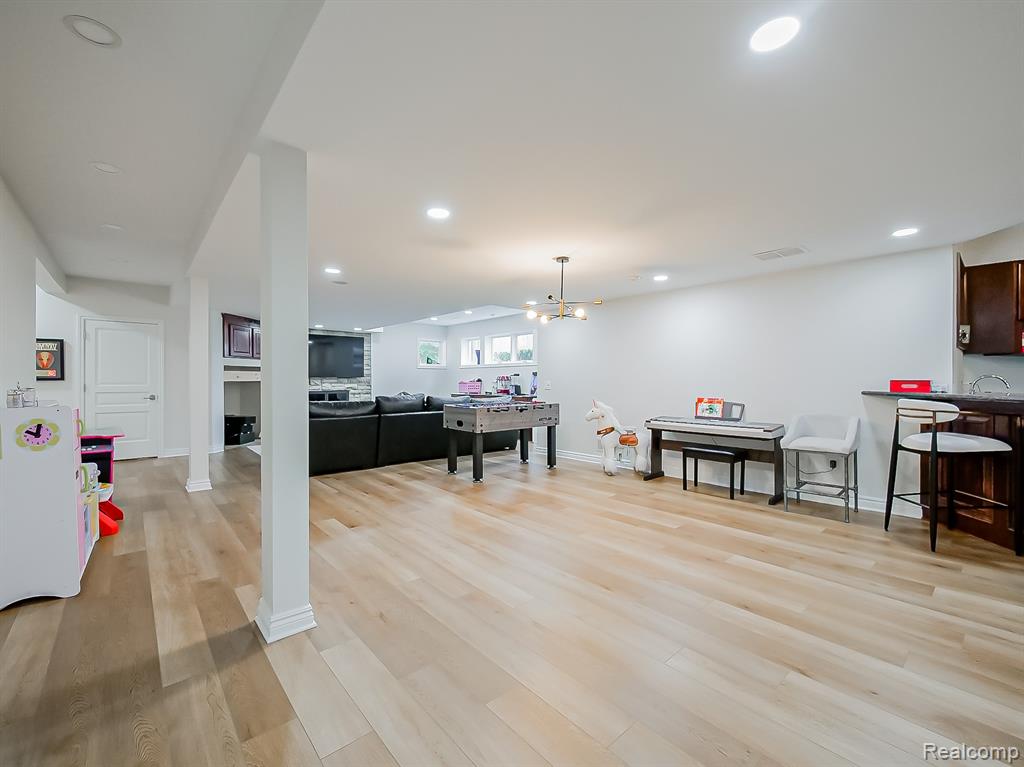 3586 Walnut Brook Drive