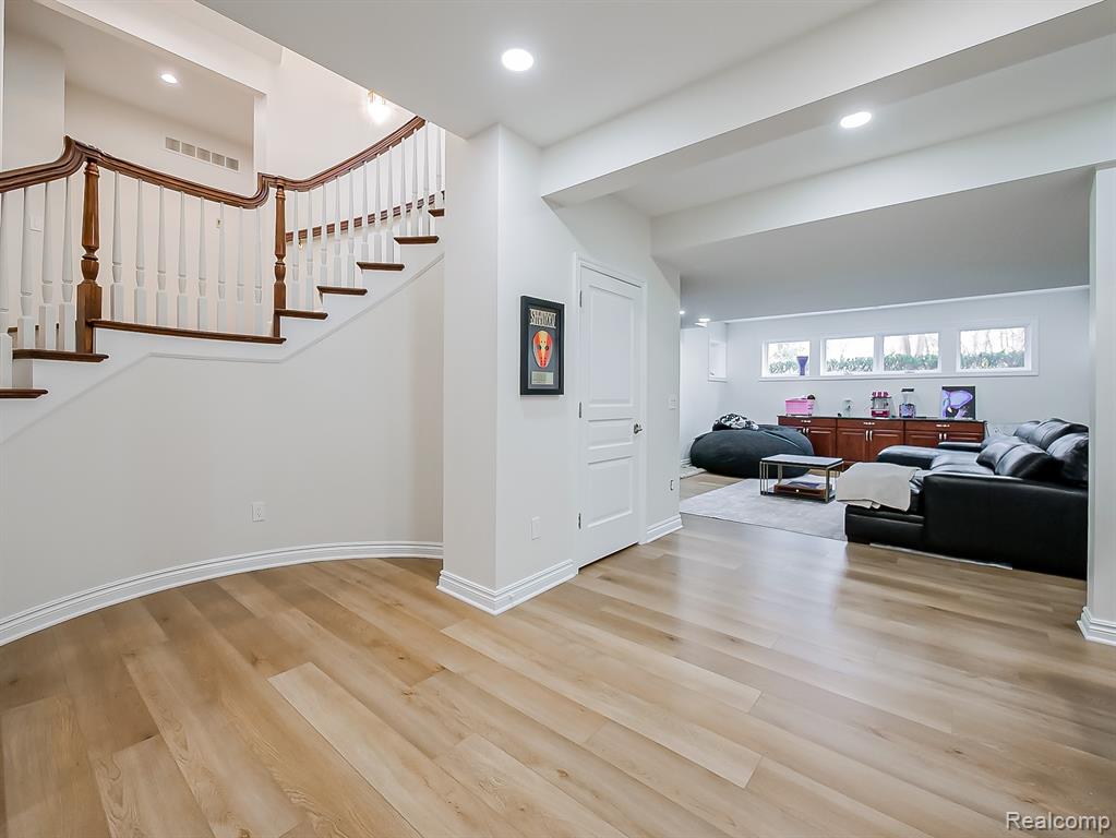 3586 Walnut Brook Drive