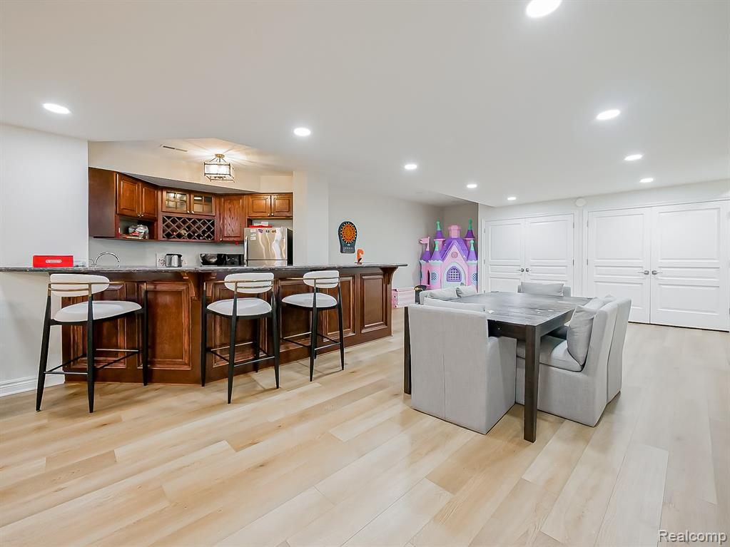 3586 Walnut Brook Drive