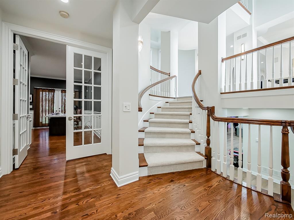 3586 Walnut Brook Drive