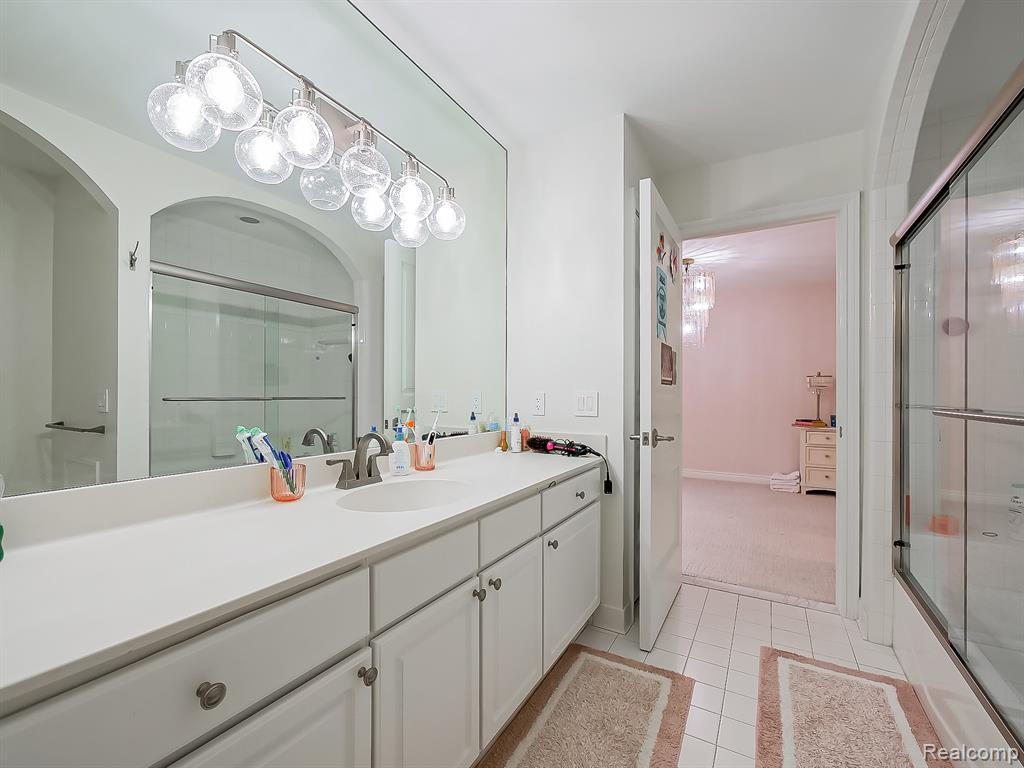 3586 Walnut Brook Drive