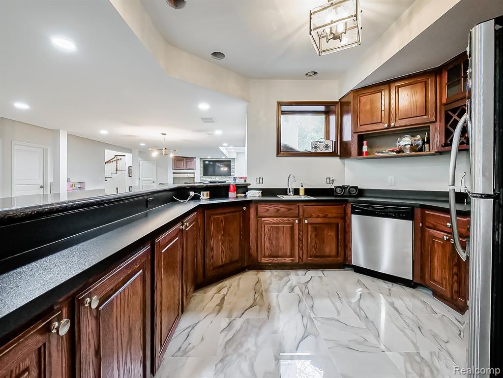 3586 Walnut Brook Drive