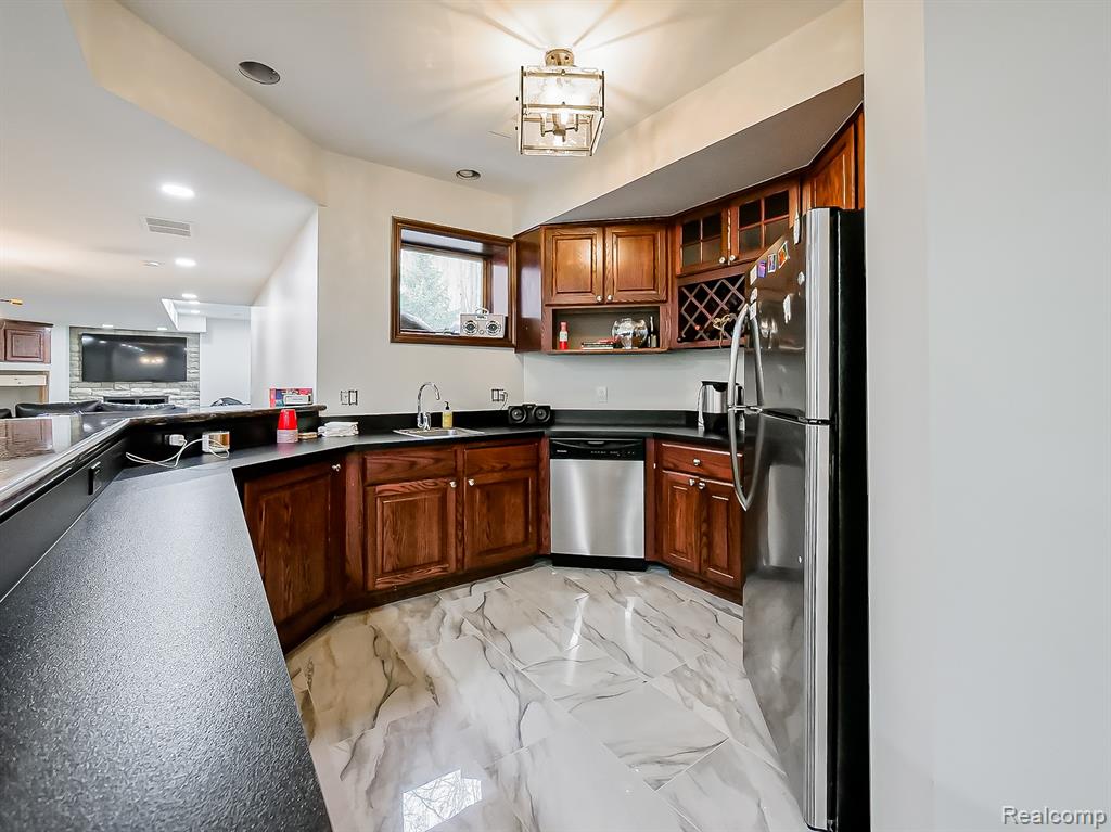 3586 Walnut Brook Drive