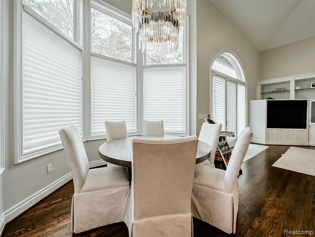 3586 Walnut Brook Drive