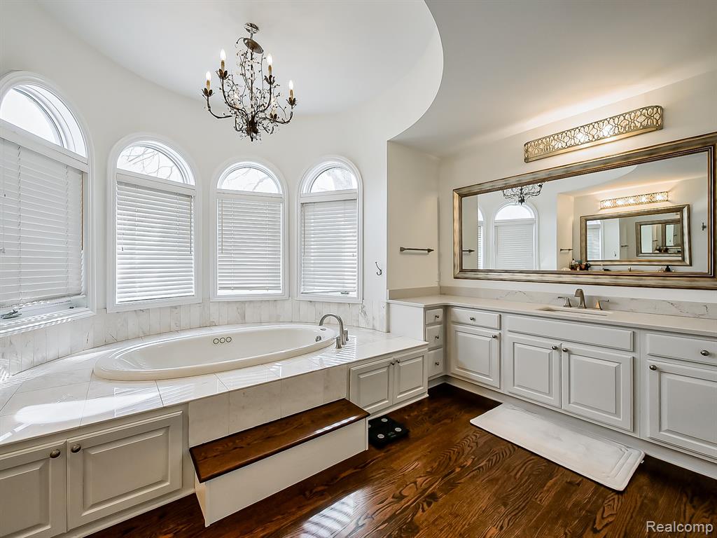 3586 Walnut Brook Drive