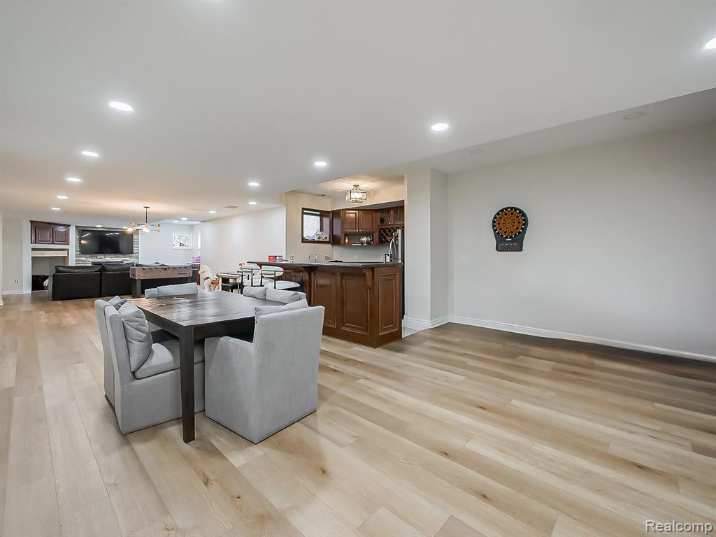 3586 Walnut Brook Drive