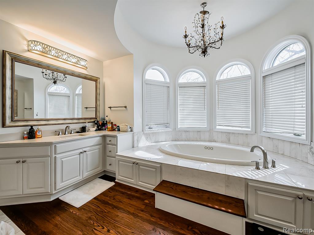 3586 Walnut Brook Drive