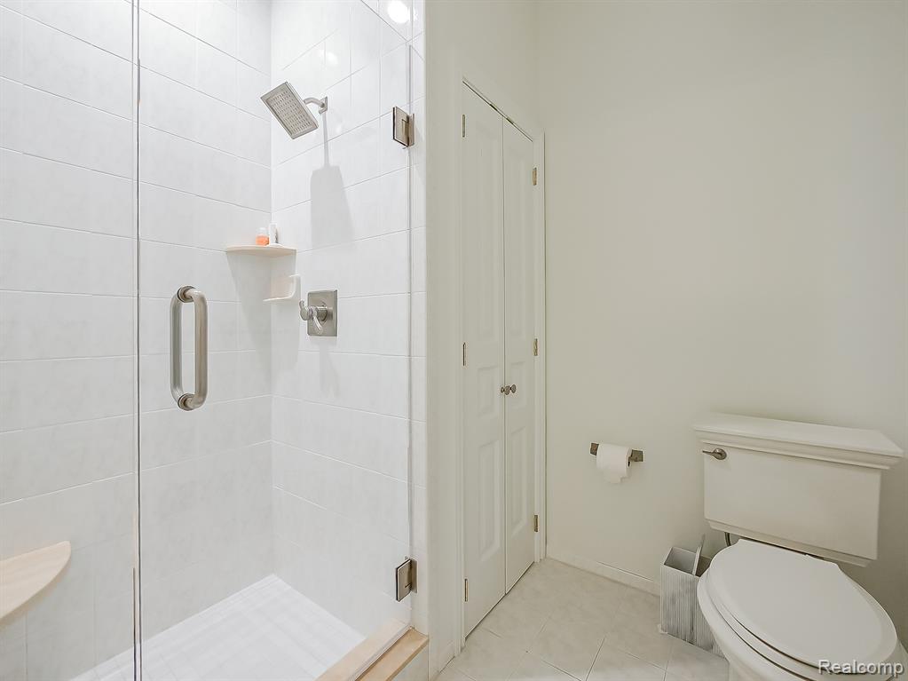 3586 Walnut Brook Drive