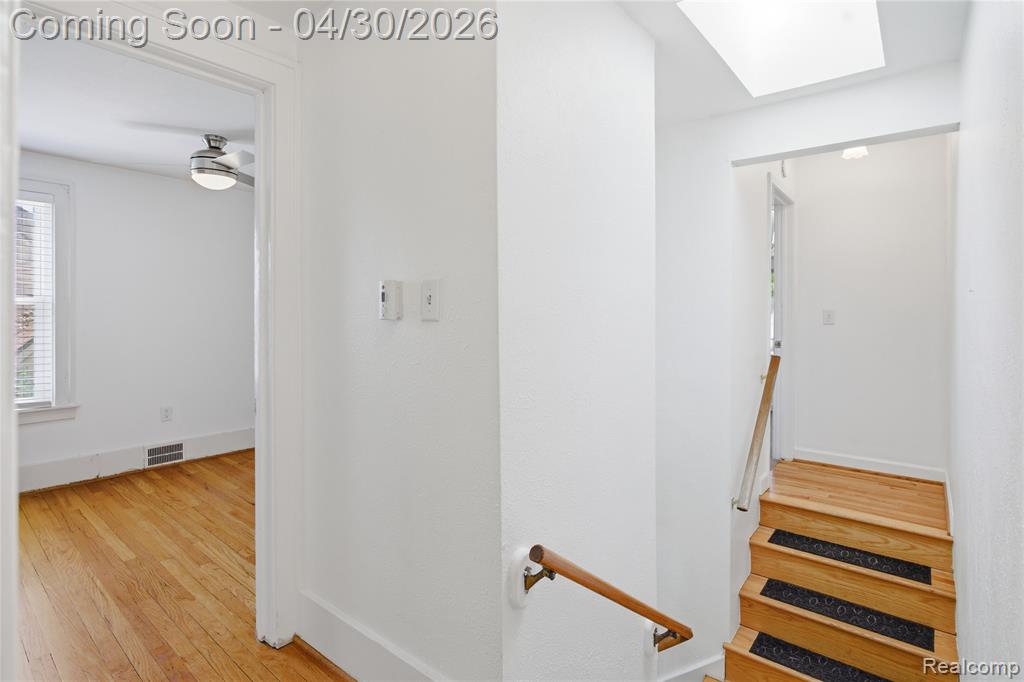 135 N Connecticut Avenue