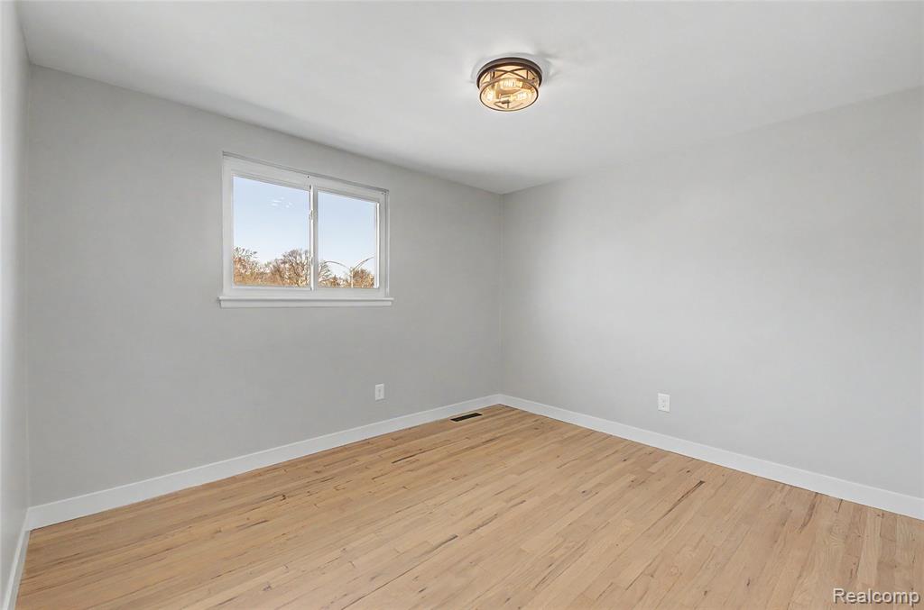 22640 Cedar Court