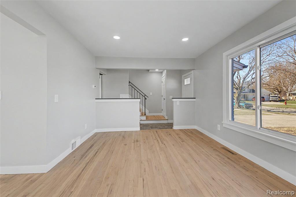 22640 Cedar Court