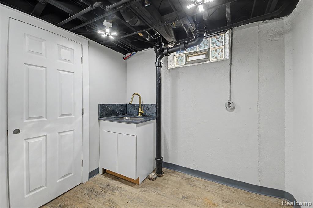 22640 Cedar Court