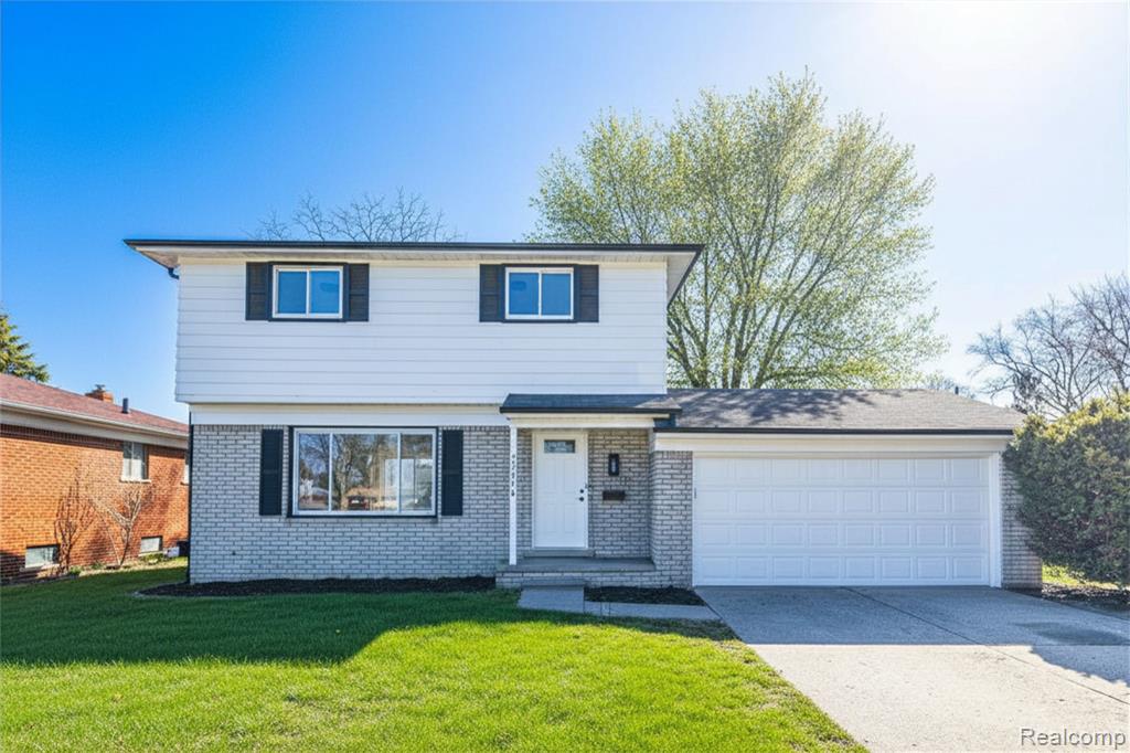 22640 Cedar Court