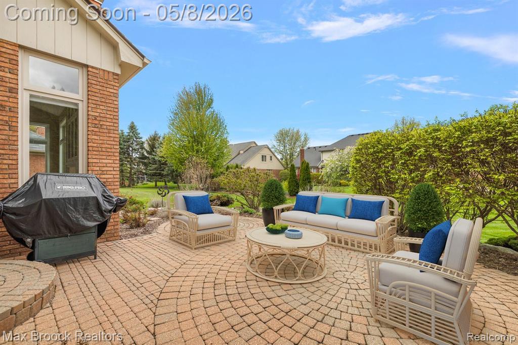 46597 Covington Drive