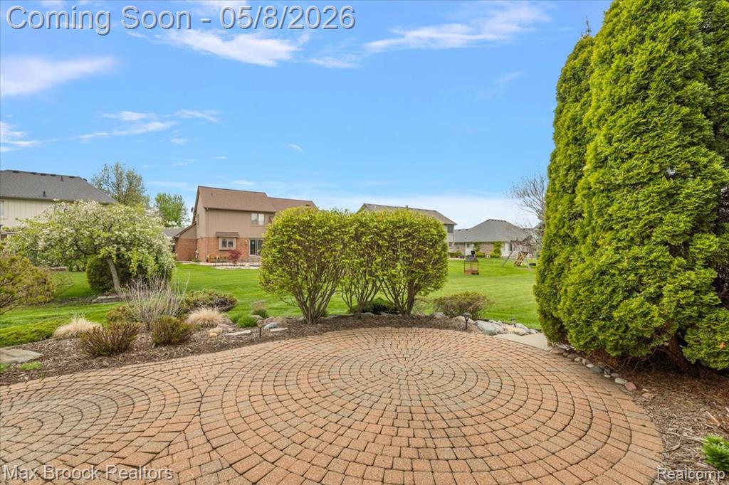 46597 Covington Drive