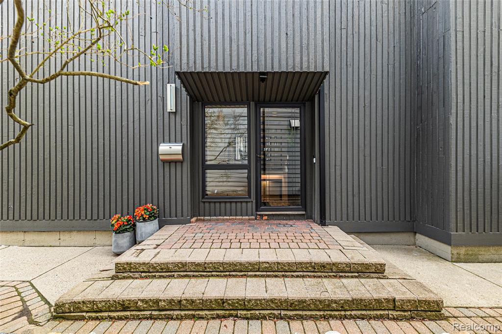 312 Terry Avenue