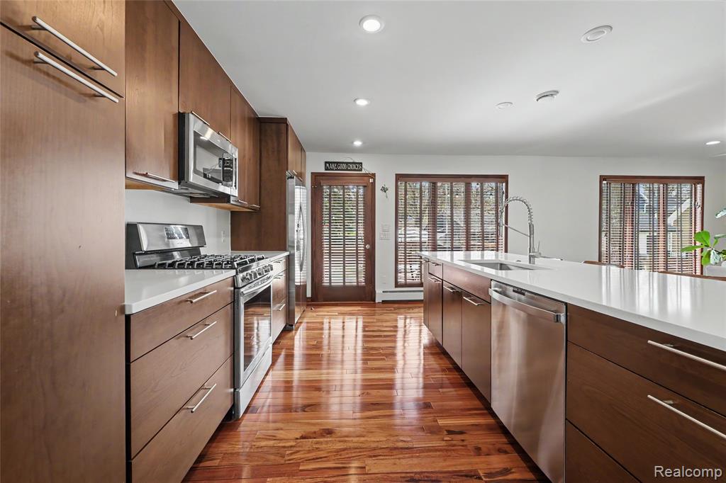 312 Terry Avenue