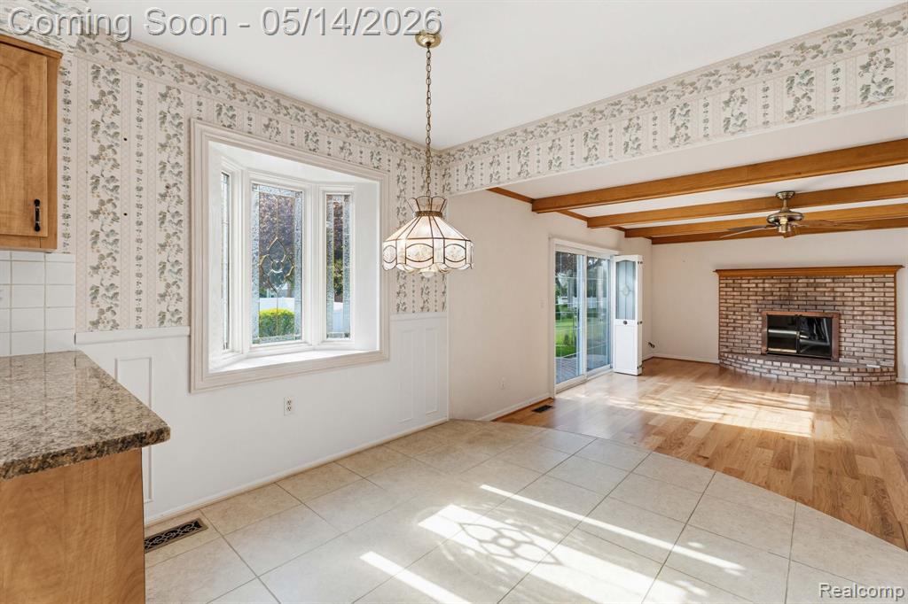 16299 Edgewood Drive