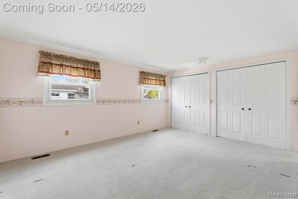 16299 Edgewood Drive