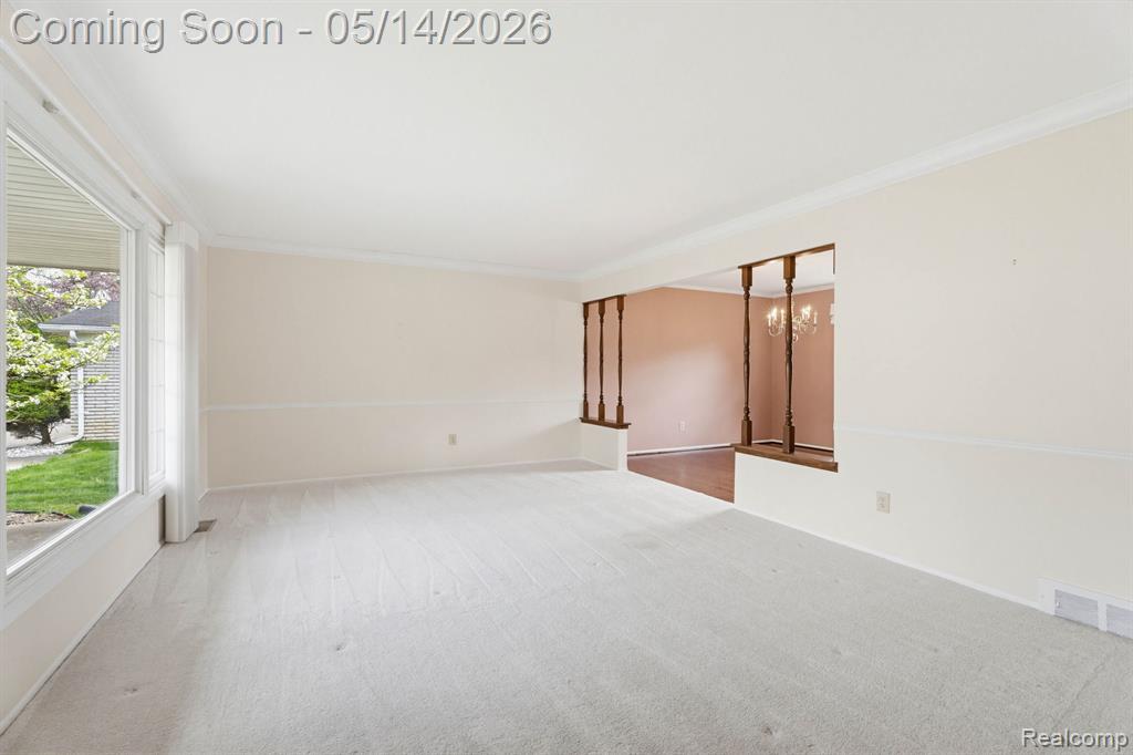 16299 Edgewood Drive