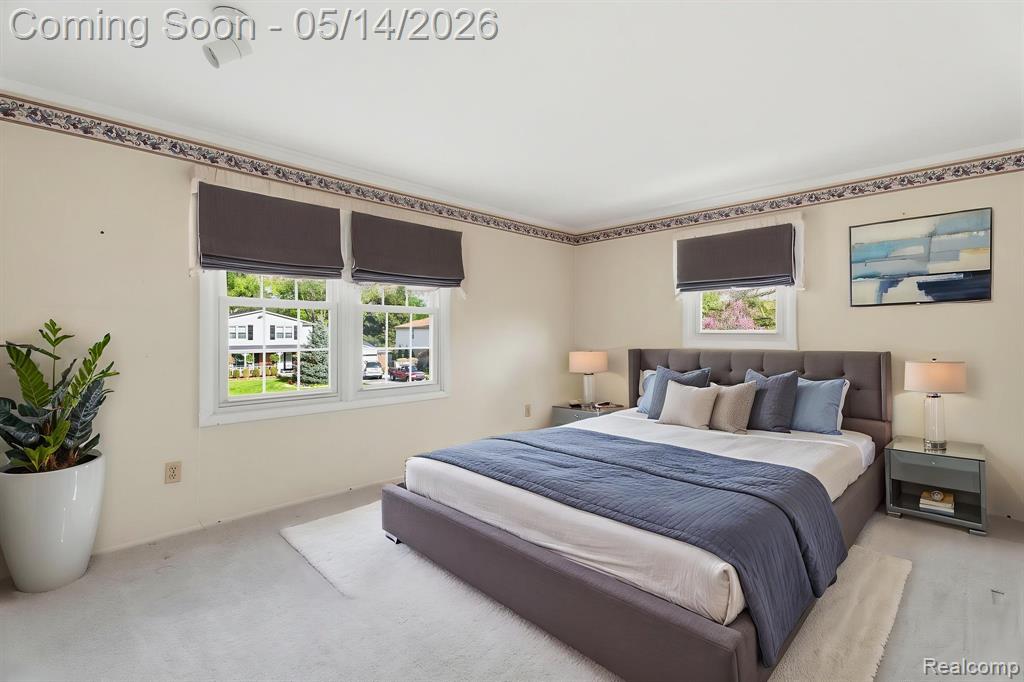 16299 Edgewood Drive