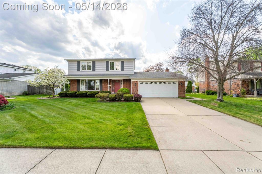 16299 Edgewood Drive