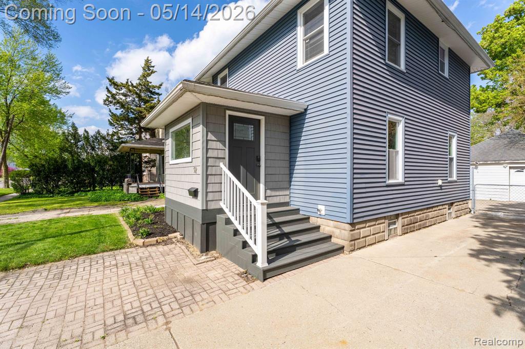 92 Eldredge Street