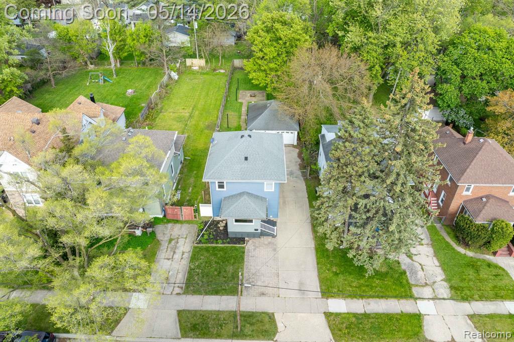 92 Eldredge Street
