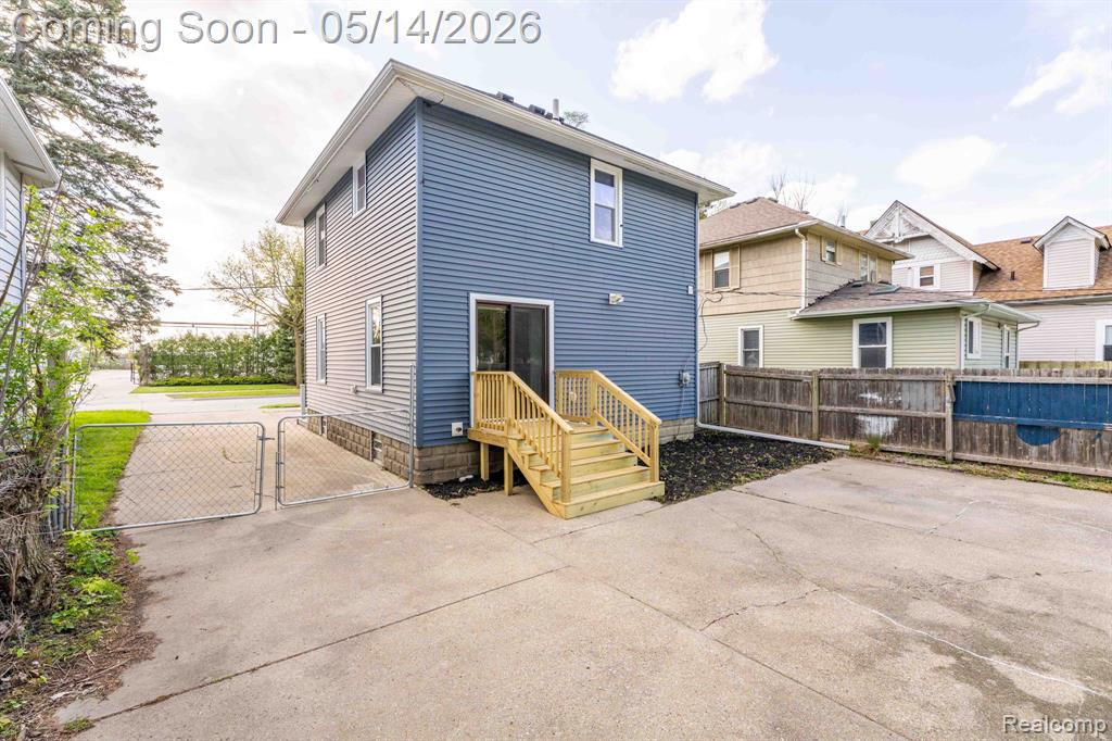 92 Eldredge Street