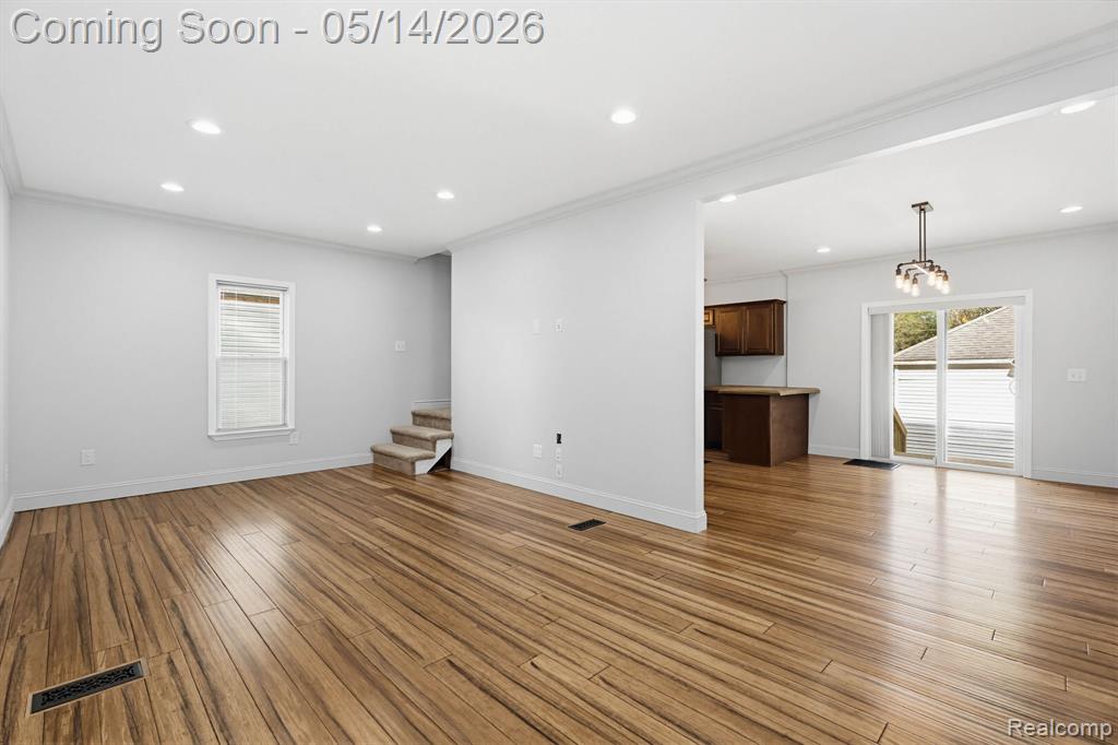 92 Eldredge Street