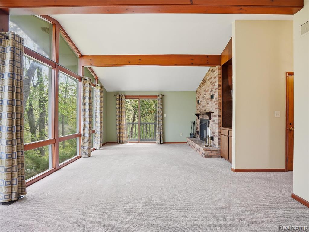 8645 Fieldcrest Drive