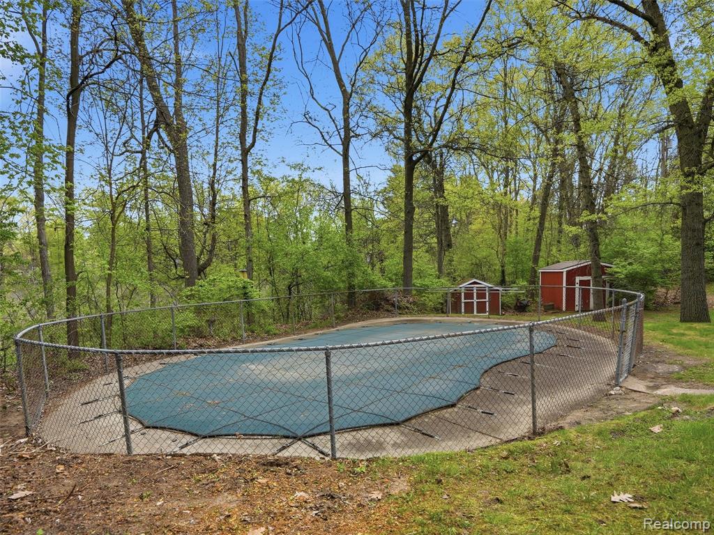 8645 Fieldcrest Drive