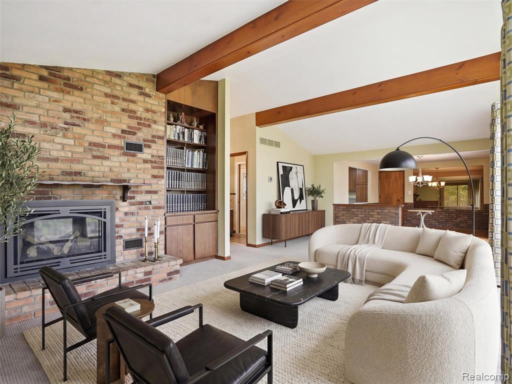 8645 Fieldcrest Drive