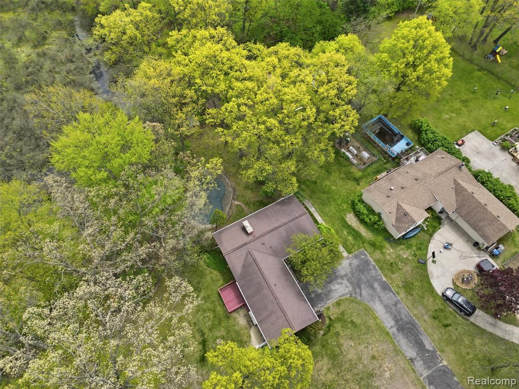 8645 Fieldcrest Drive