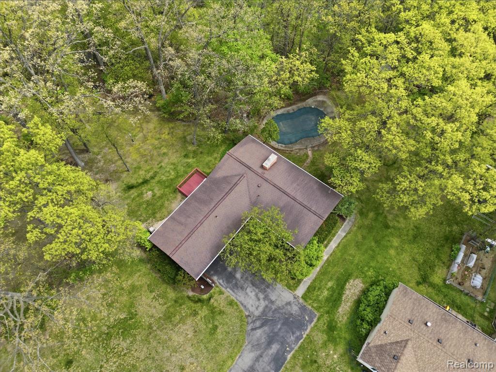 8645 Fieldcrest Drive