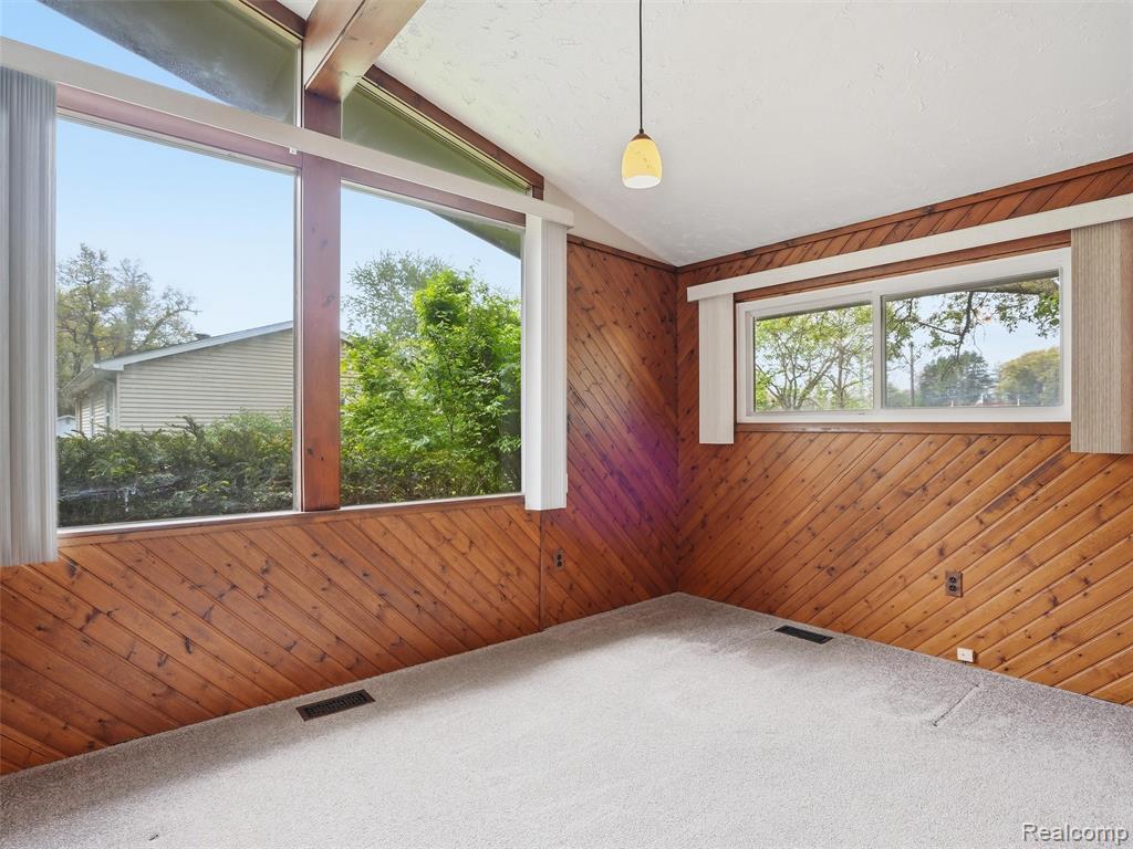 8645 Fieldcrest Drive