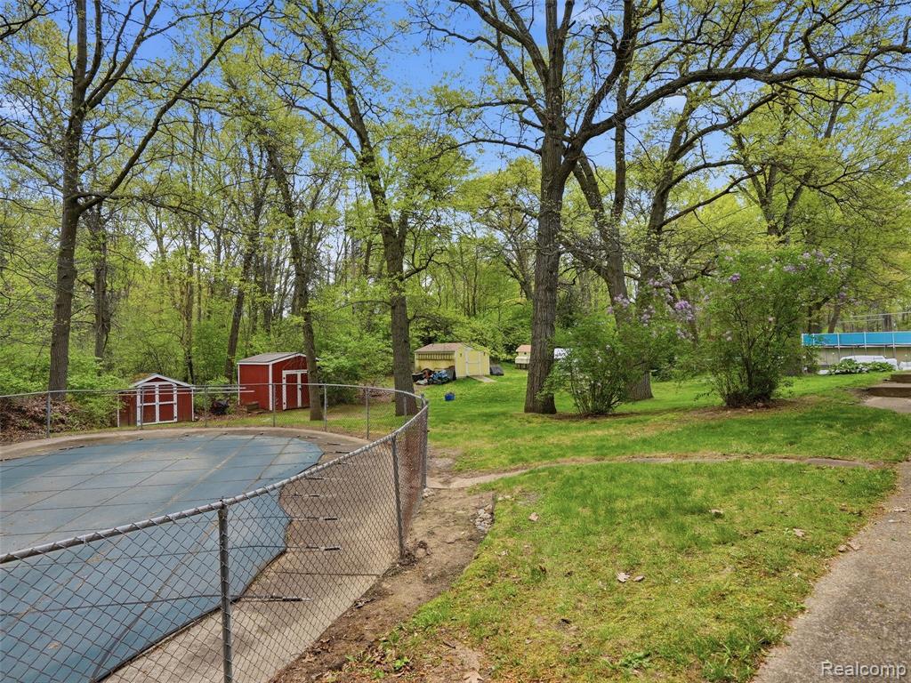 8645 Fieldcrest Drive