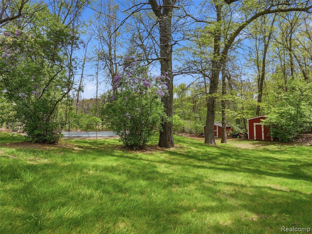 8645 Fieldcrest Drive
