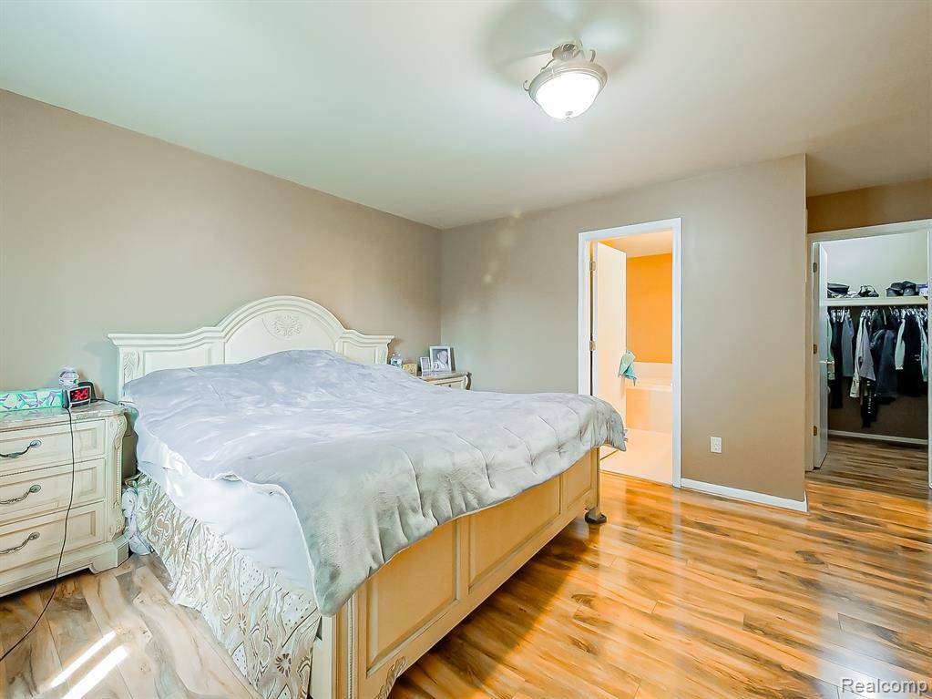 48199 Lafayette Drive
