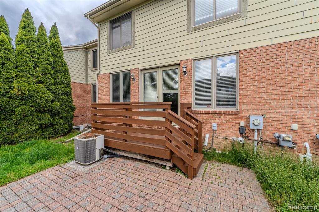 1030 Lorenzo Court