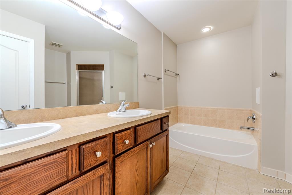 1030 Lorenzo Court