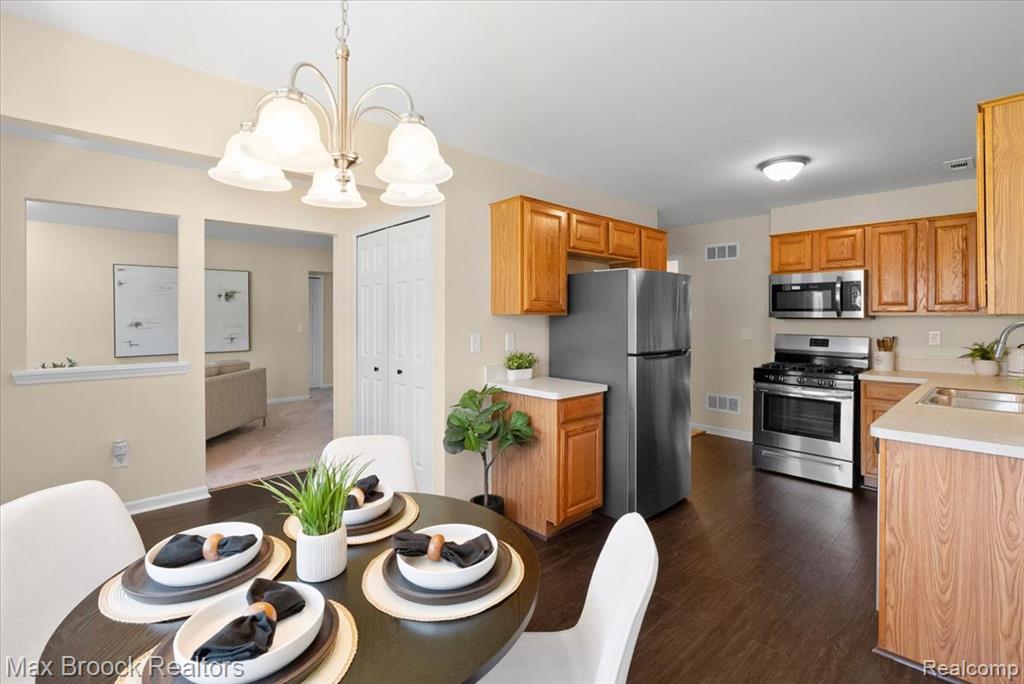 25258 Julianna Drive