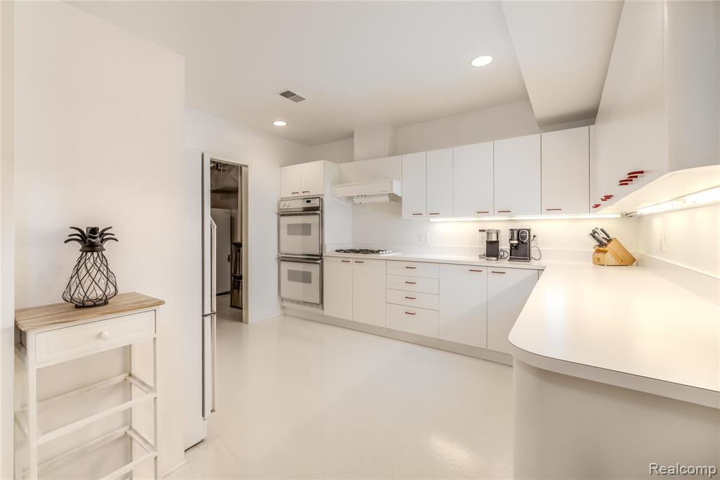 4054 Cranbrook Court