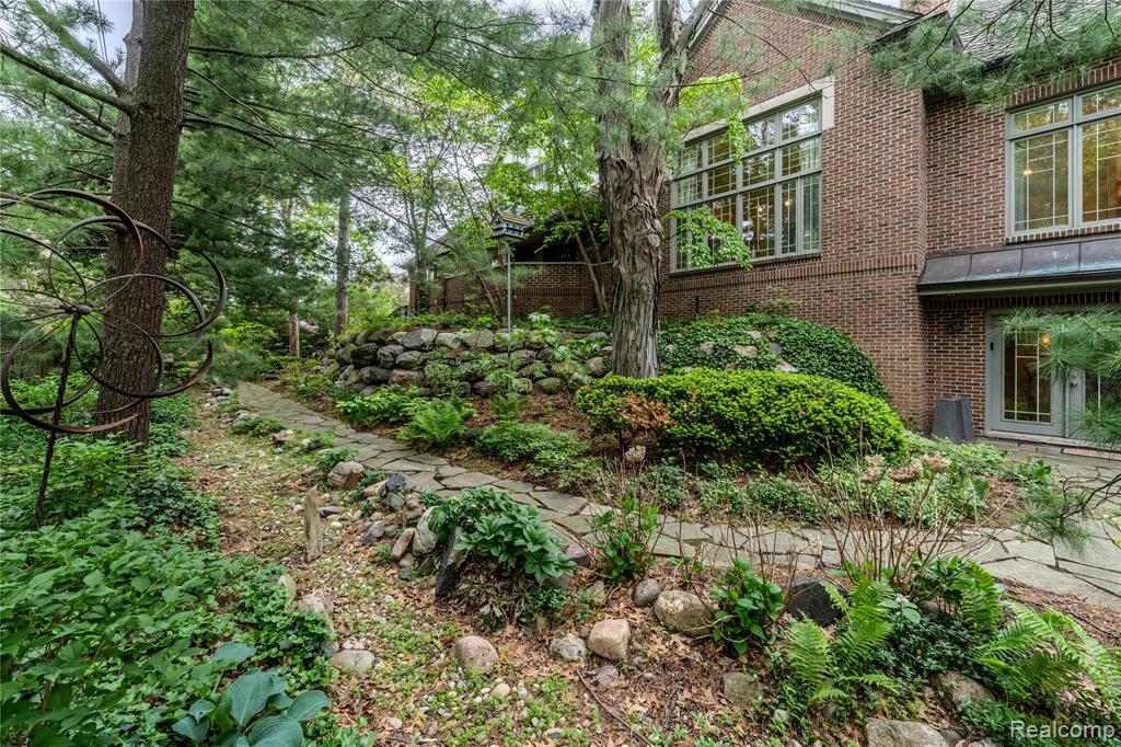 4054 Cranbrook Court