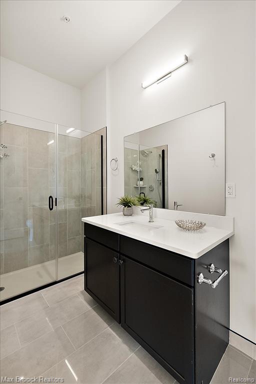 1760 E Auburn Road # 2A
